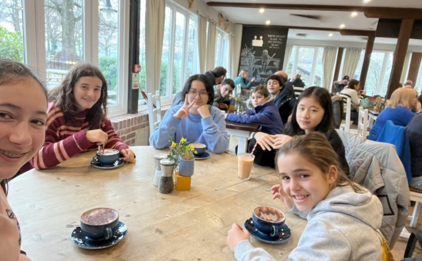 Cowdray park cafe for hot chocolates