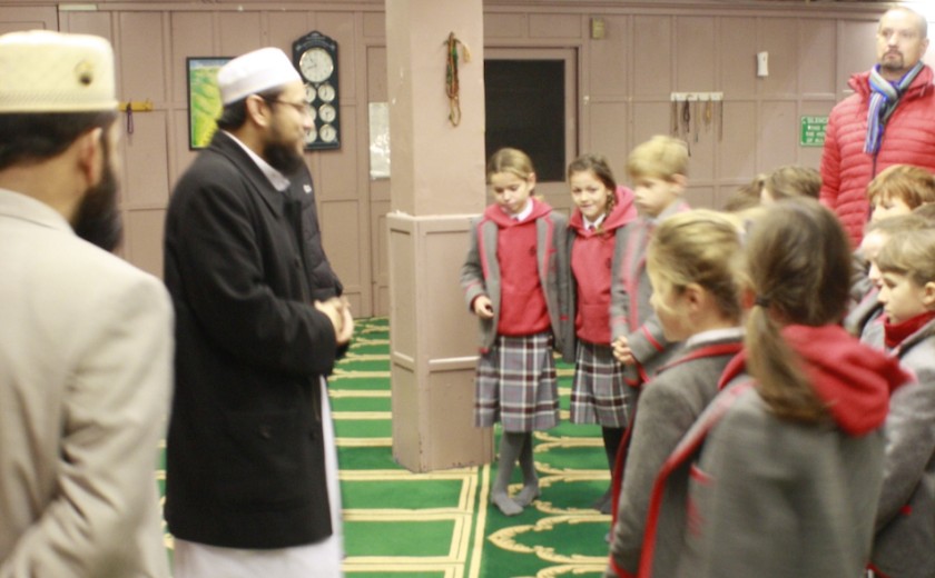 mosque visit
