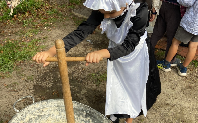 year 2 trip to Weald and Downland Museum 