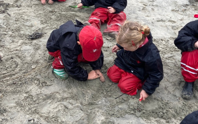 Reception beach trip 